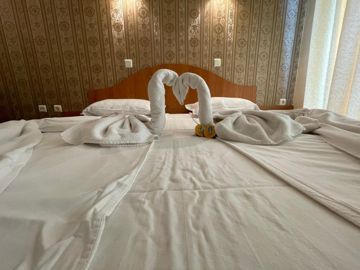 Family Hotel Deykin Сонячний Берег Екстер'єр фото